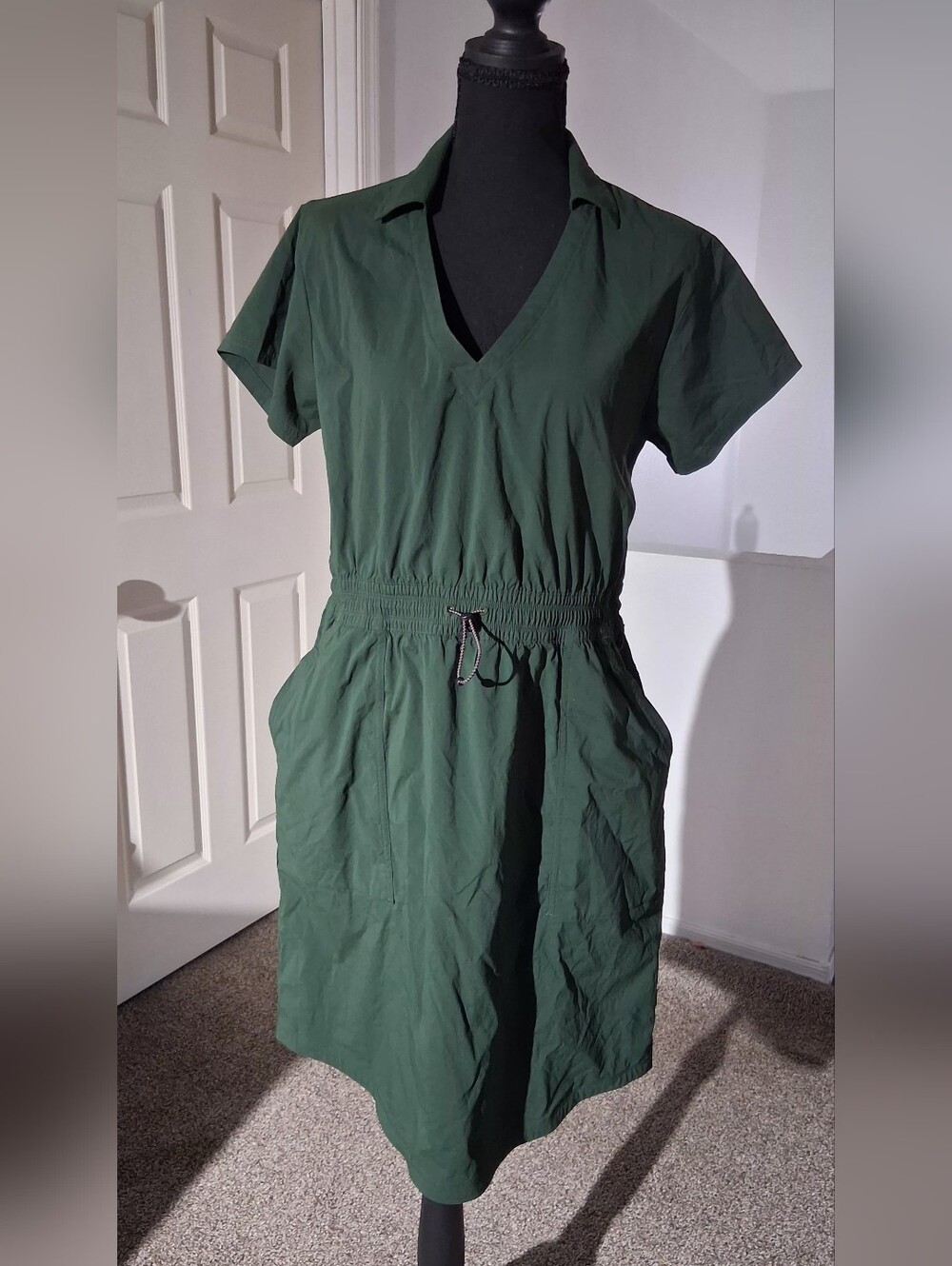 REI-Forest Green Collared Drawstring Waist Dress